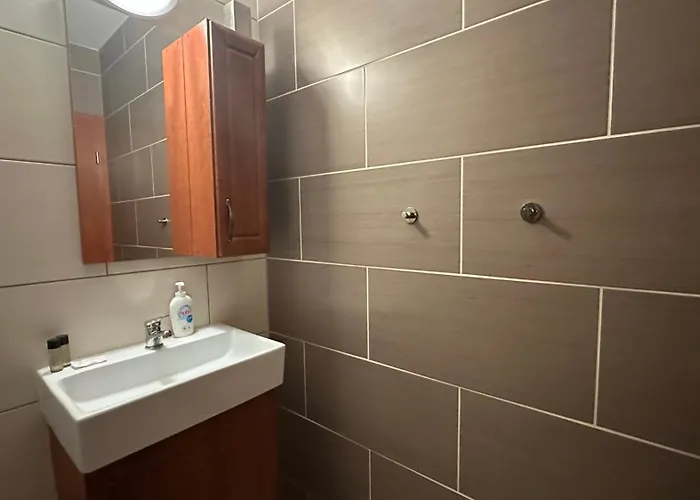Apartment Aranypart Feszek